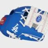 Rawlings Los Angeles Dodgers 10-Inch Team Logo Glove
