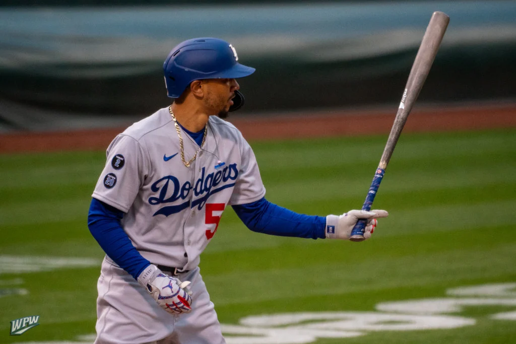 Rawlings Shop -Rawlings Shop B B08277 1024x683 1